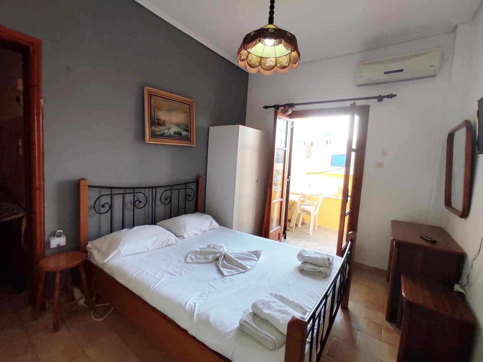 Politis Sudios Apartment Batsi  Exterior photo