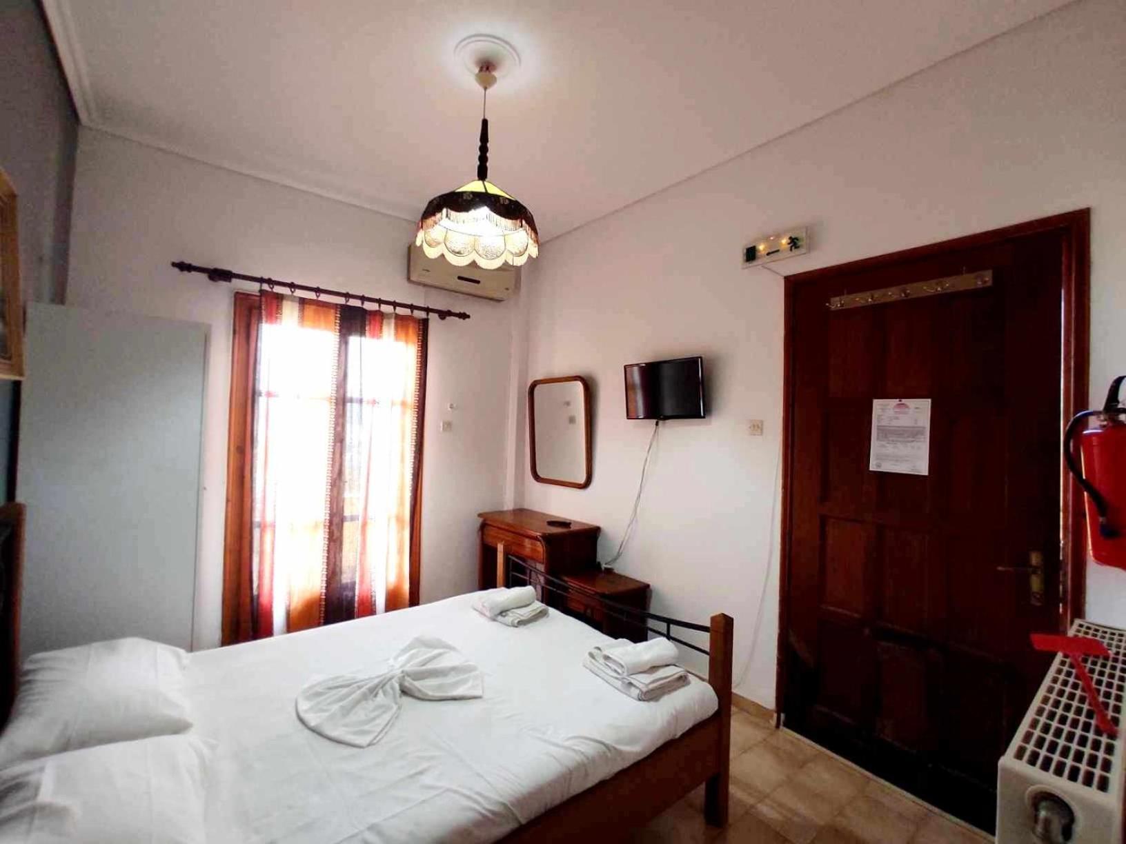 Politis Sudios Apartment Batsi  Exterior photo